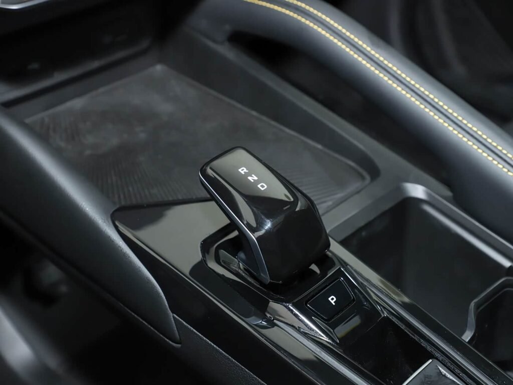 Geely Coolray L 1.5TD DCT Starshine+Sports Package