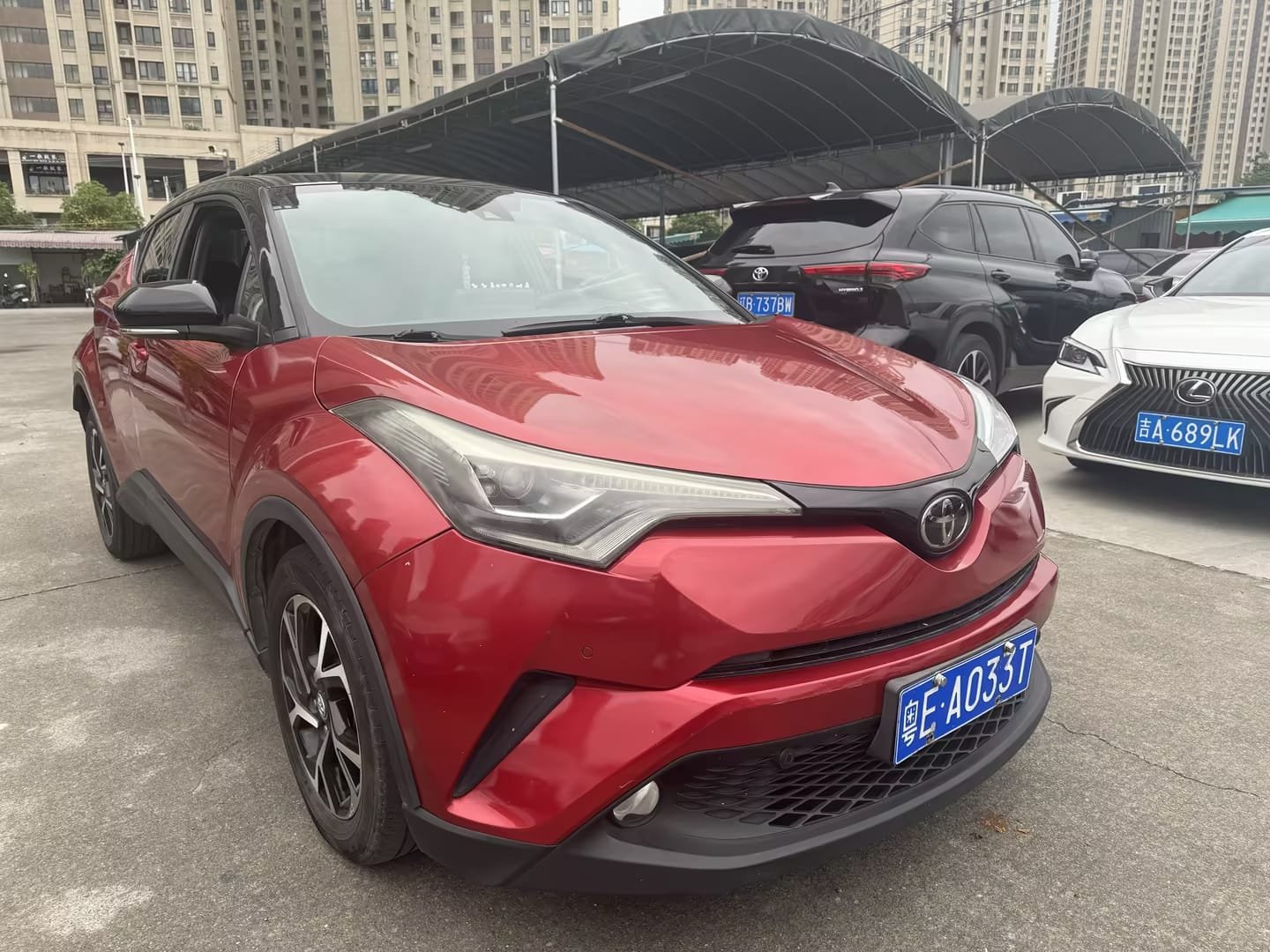 								2018 Toyota C-HR 2.0L Luxury Edition National V full									