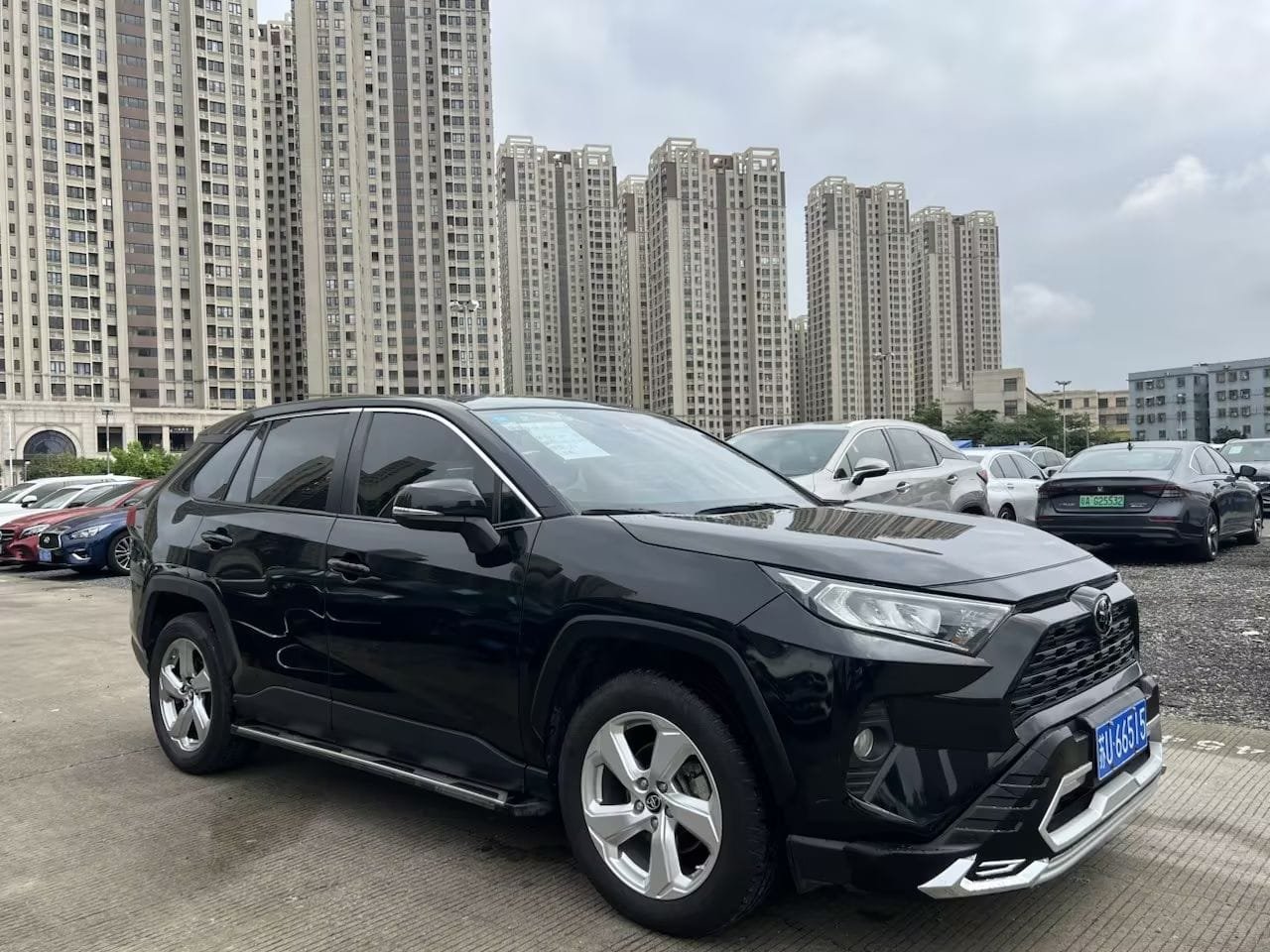 								2020 Toyota RAV4 Rongfang 2.0L CVT FWD Premium Edition full									