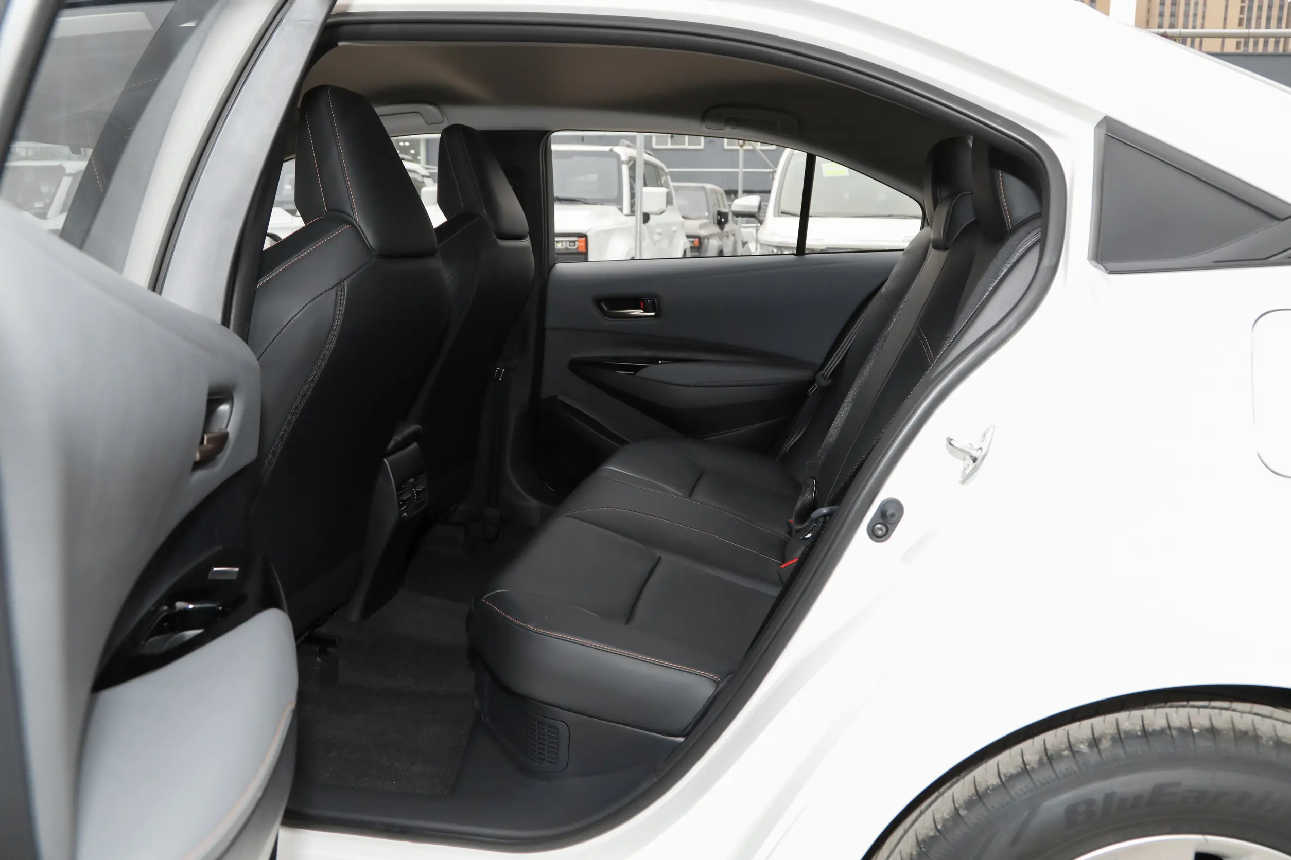								Toyota Corolla 2026 Hybrid 1.8L Pionner full									
