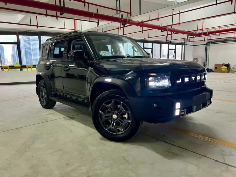 2025 JETOUR Traveler 2.0T 4WD Cross PRO