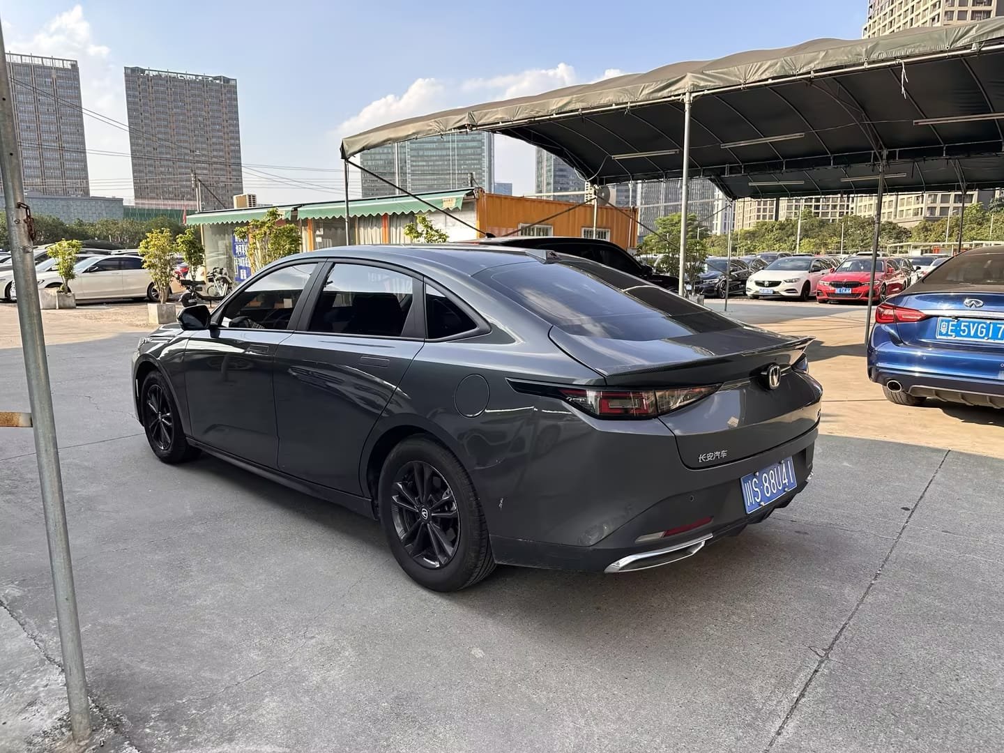 								2023 Changan UNI-V 1.5T Smart Pilot Version full									