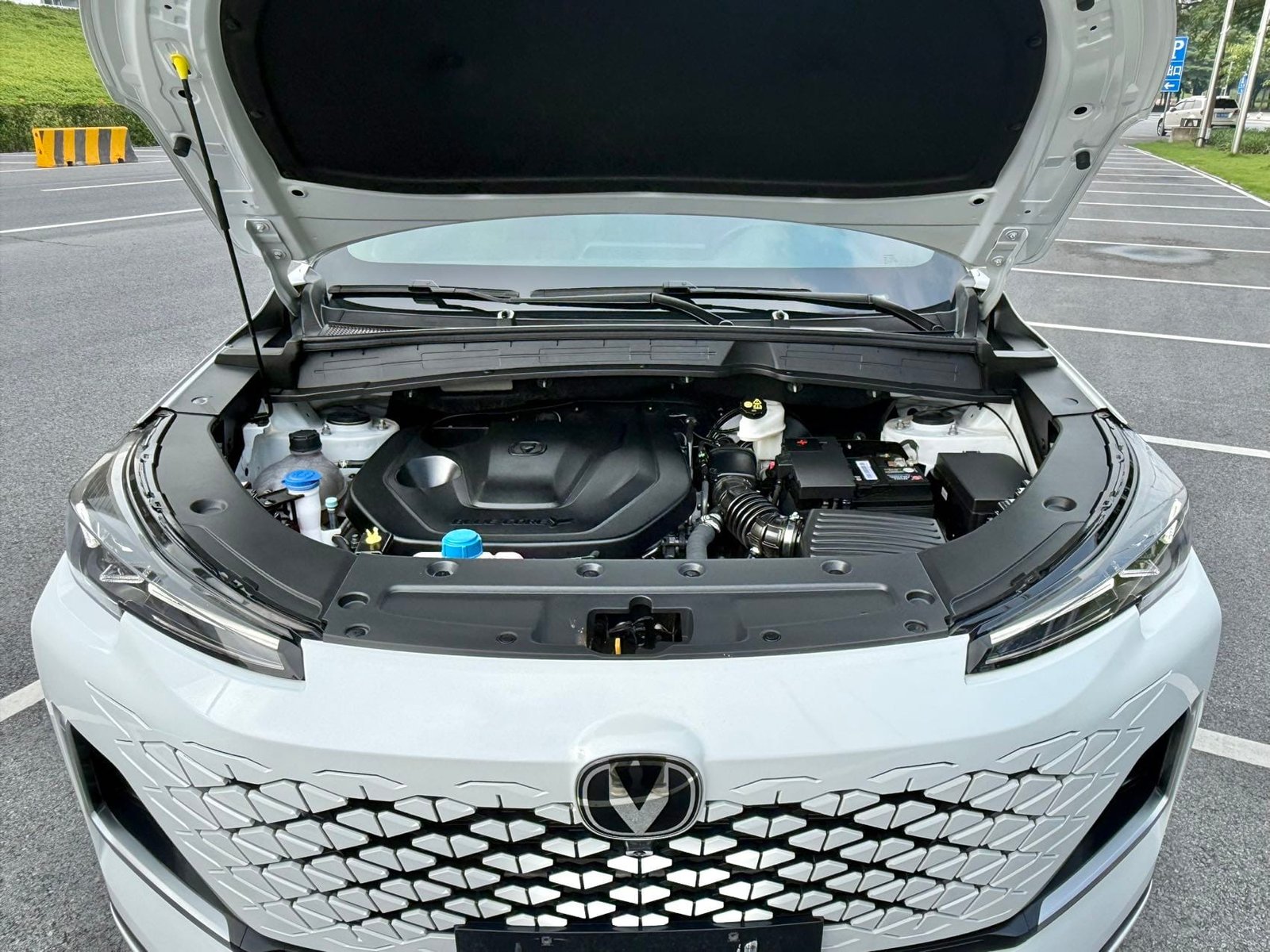 								2024 Changan CS55PLUS 1.5T Luxury full									
