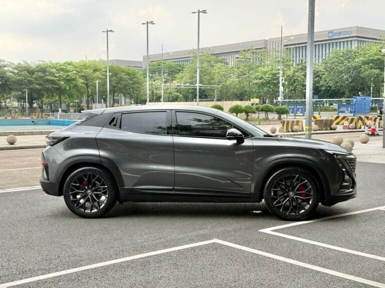 2022 Changan UNI-T 2.0T Automatic Luxury Edition