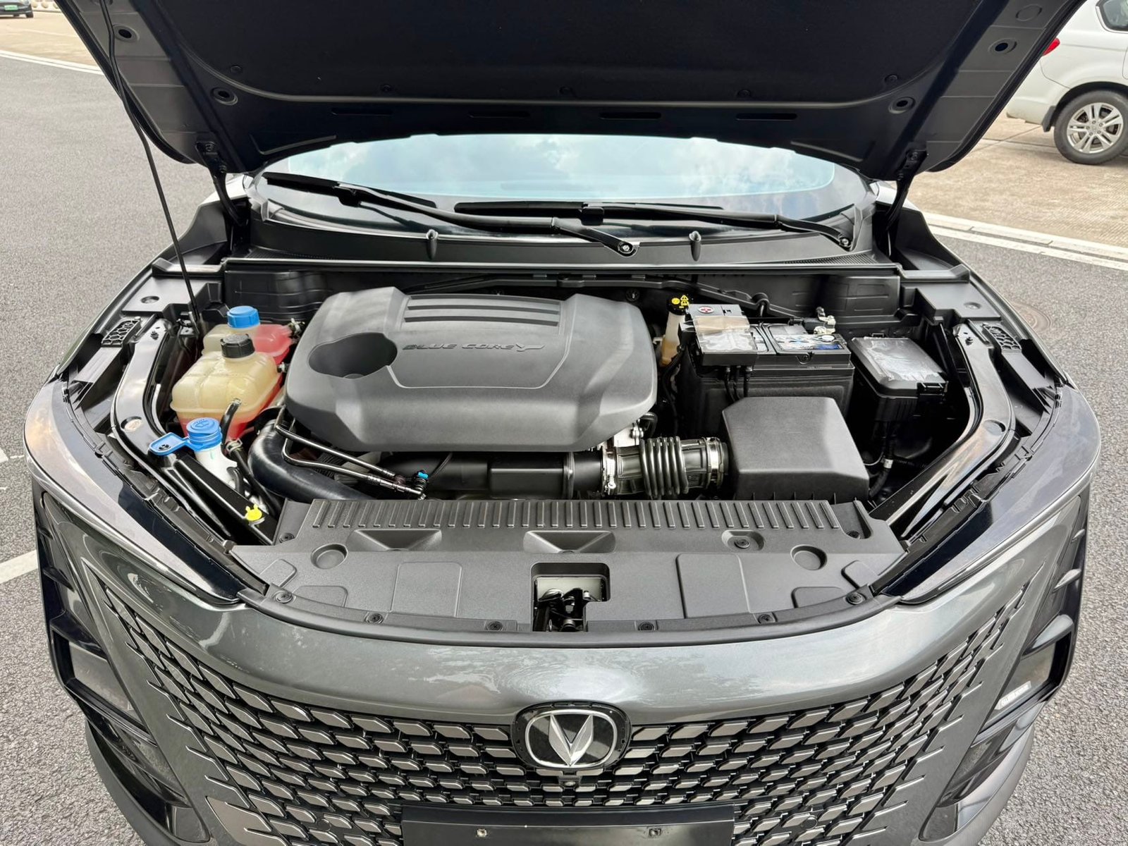 								2022 Changan UNI-T 2.0T Automatic Luxury Edition full									