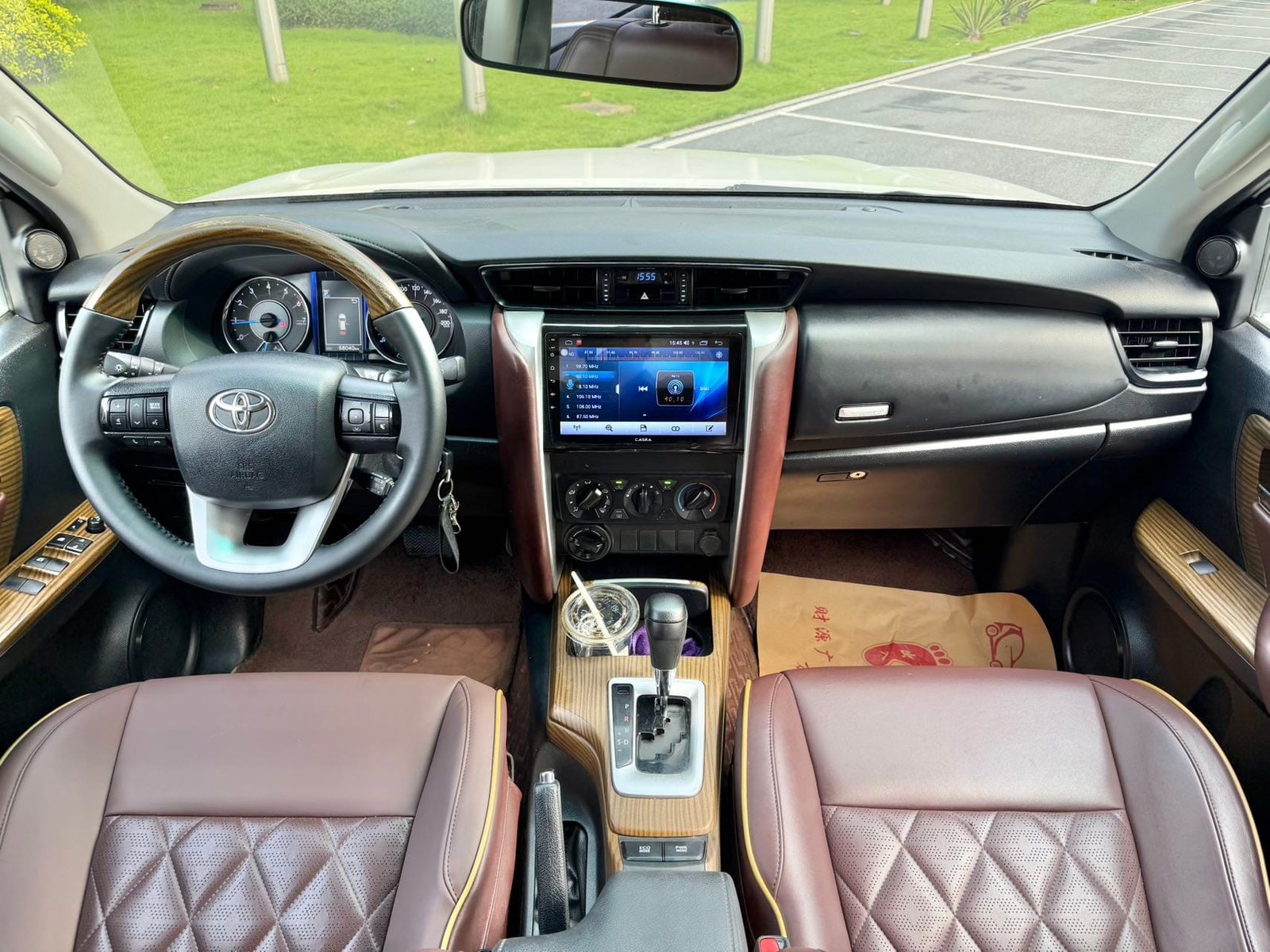 								2019 Toyota Fortuner 2.7L Automatic 4WD Luxury Edition full									
