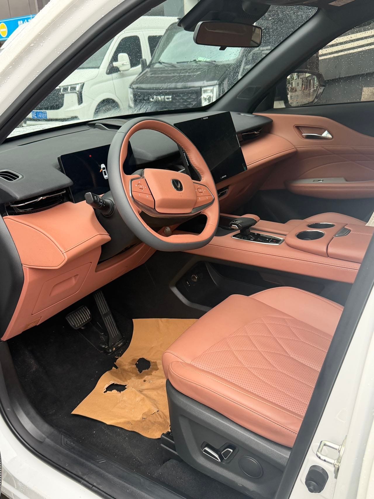 								2024 Changan UNI-Z Blue Whale iDD PHEV 1.5L E-CVT 125km Premium Version full									