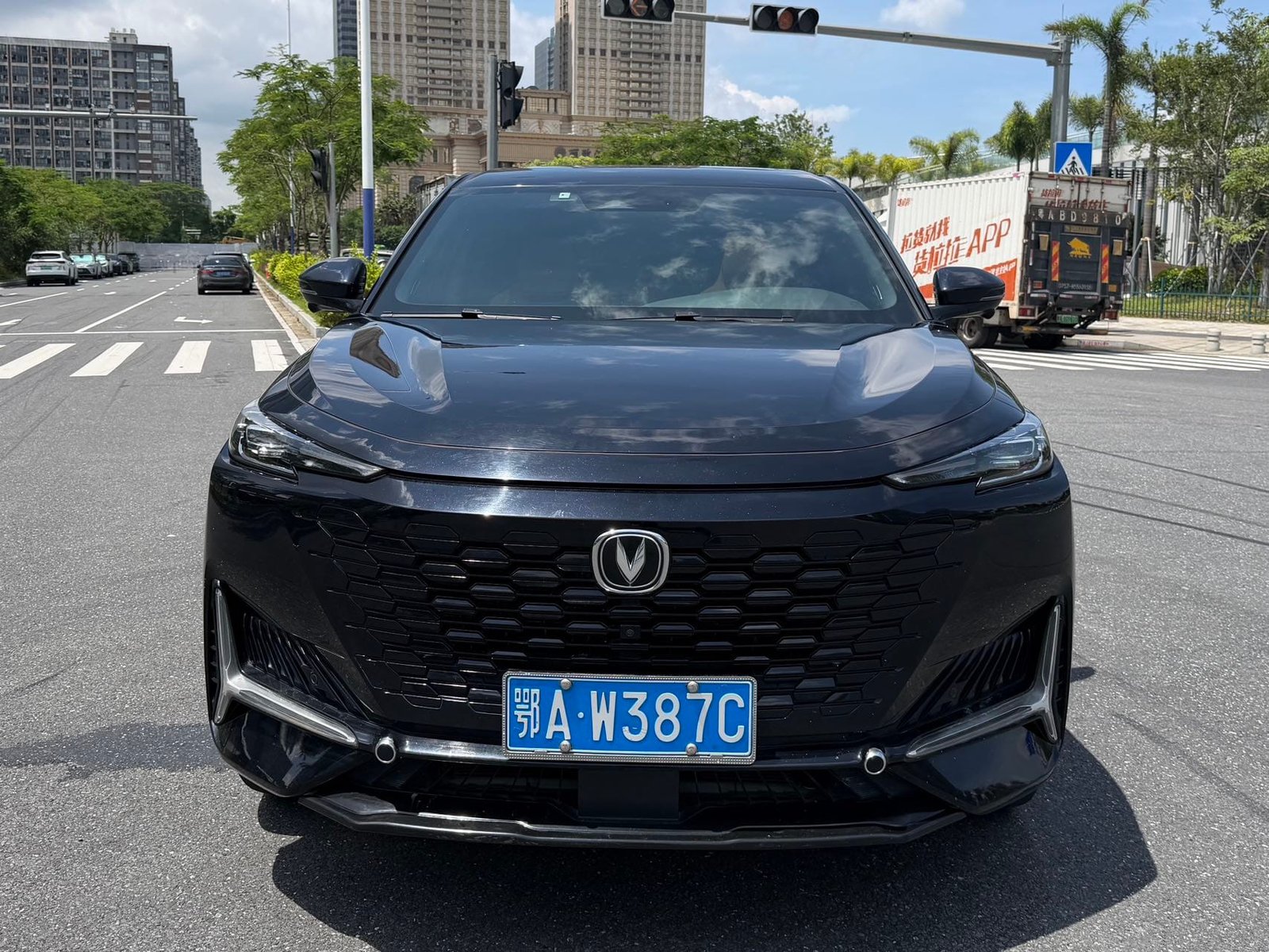 								2021 Changan UNI-K 2.0T Premium full									