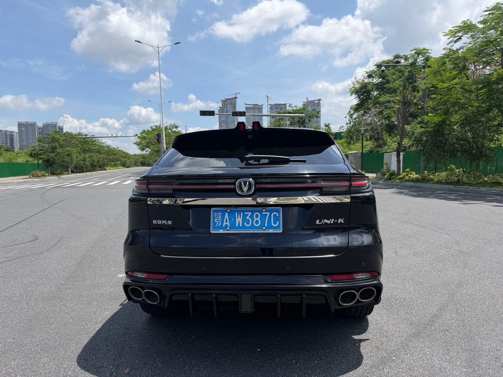 								2021 Changan UNI-K 2.0T Premium full									
