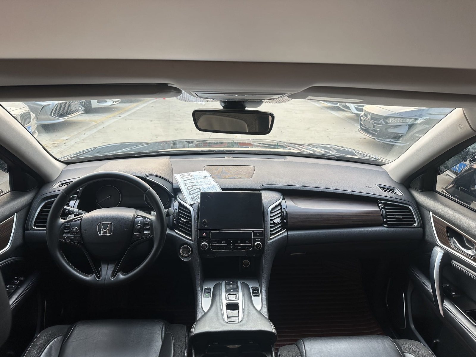 								2019 Honda Avancier 370TURBO 2WD Luxury Version full									