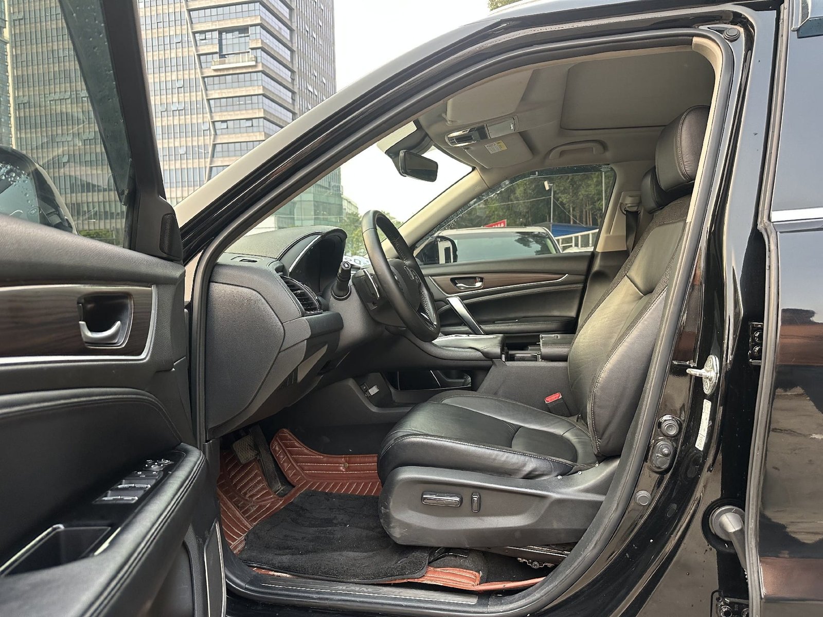 								2019 Honda Avancier 370TURBO 2WD Luxury Version full									