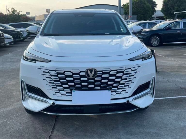 2023 Changan UNI-K 2.0T 2WD Enjoy Version