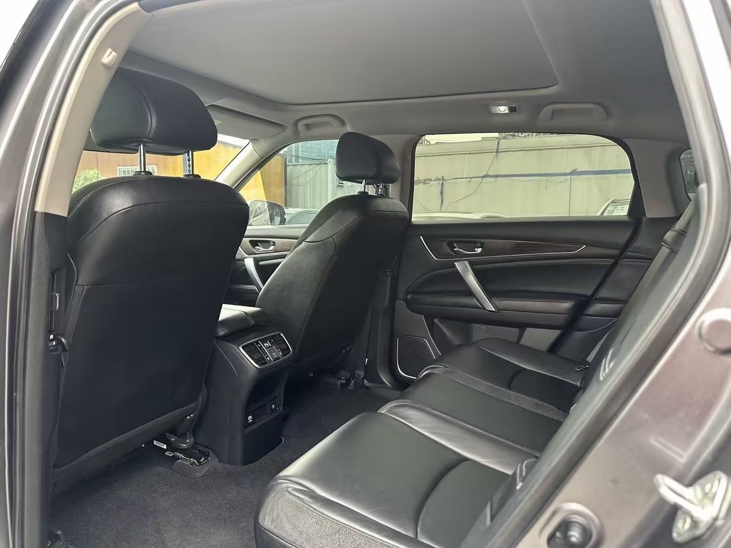 								2018 Honda Avancier 240TURBO 2WD Comfort Edition 5-Seater SUV full									