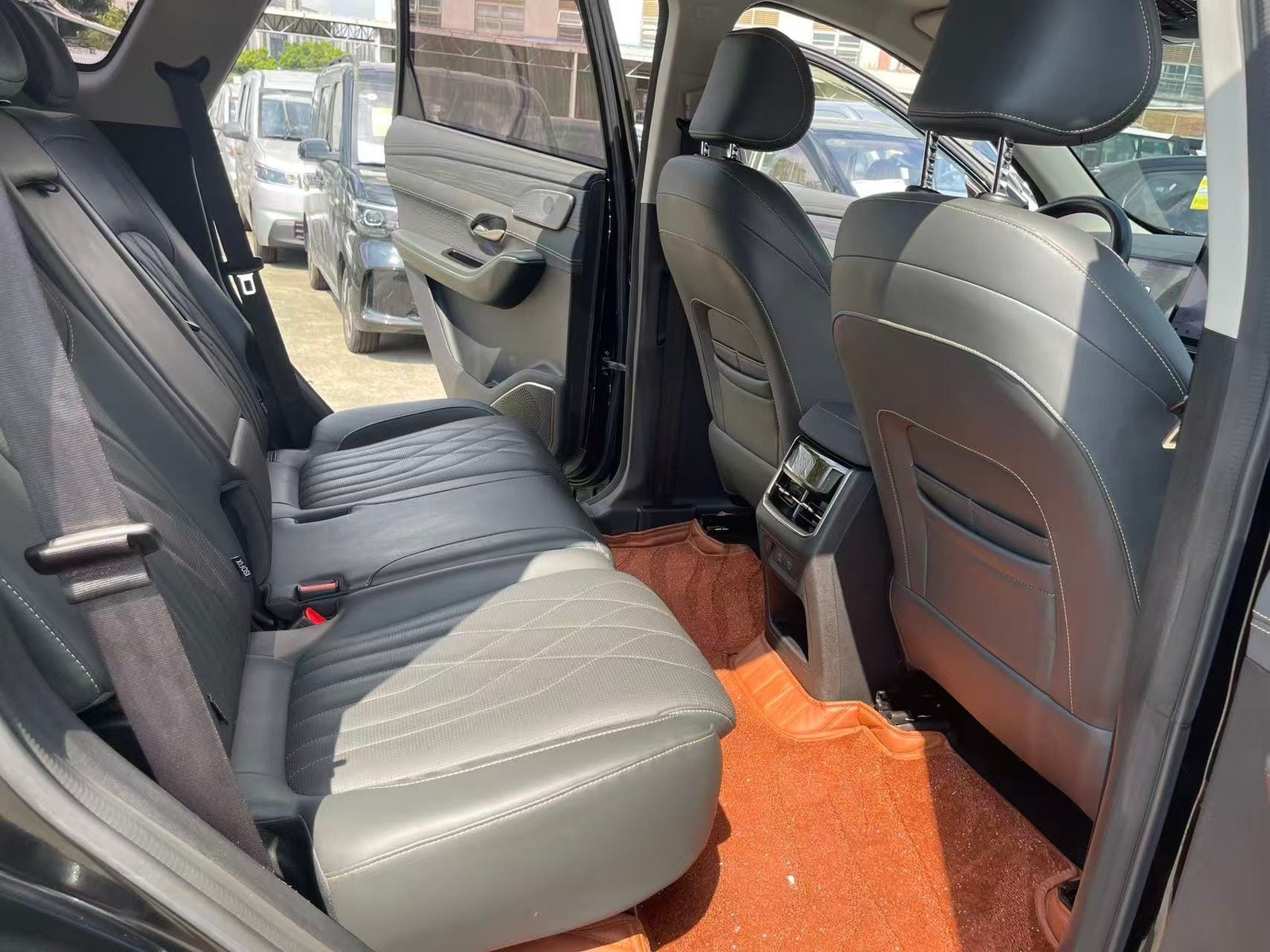 								2023 Jetour Shanhai L9 1.5TD 2DHT Pro 7-Seater PHEV full									
