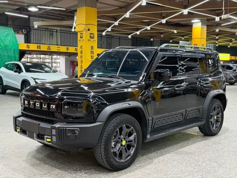 2023 Jetour Traveler 2.0T AWD Conquer