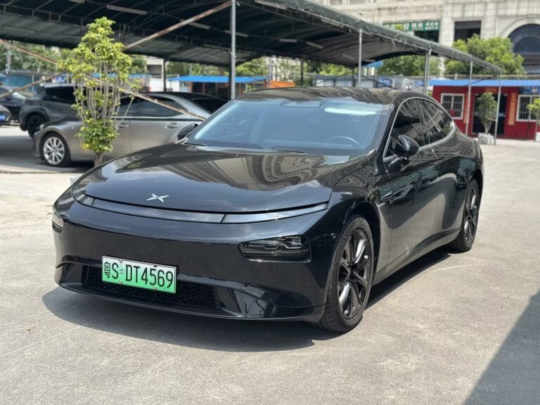 2022 XPENG P7 670G Trim