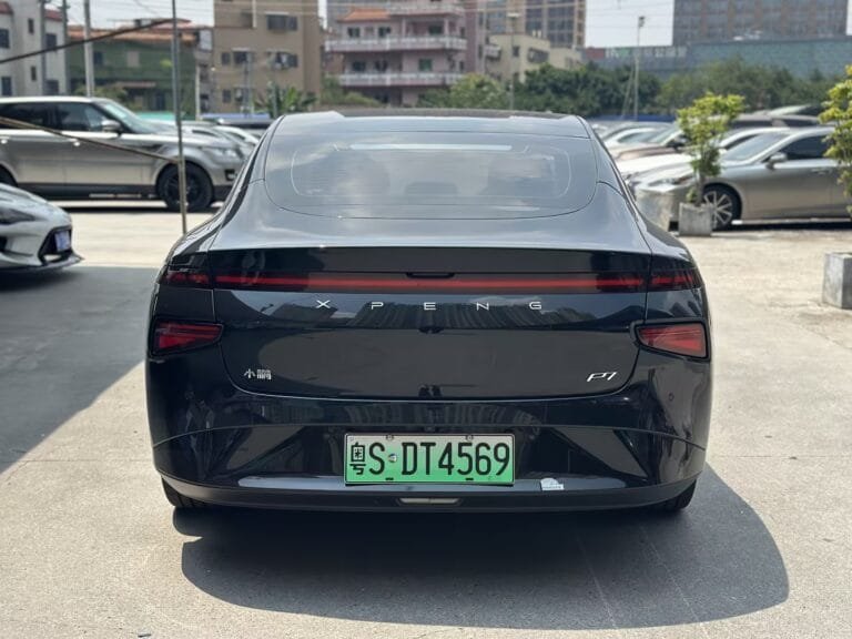 2022 XPENG P7 670G Trim