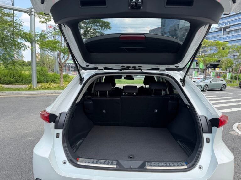 2023 Toyota HARRIER 2.0L CVT FWD Entry Edition