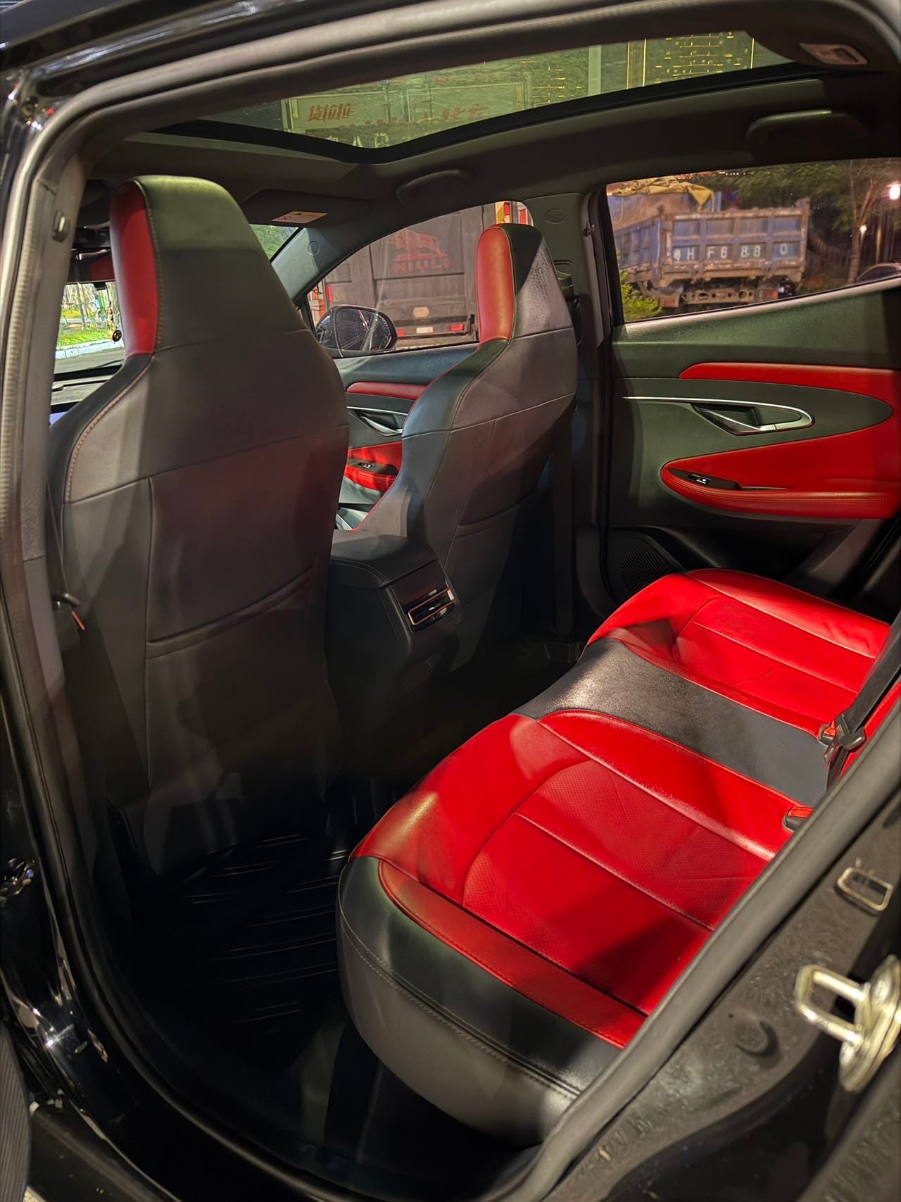 								2020 Changan UNI-T 1.5T Flagship Edition full									