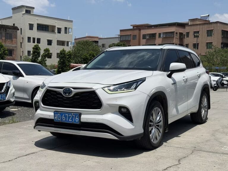 2022 Toyota Highlander Hybrid 2.5L AWD Ultimate Edition 7-Seater