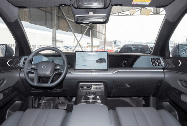 2025 BYD Song Pro New Energy 2nd Gen Intelligent Driving DM-i 75KM Leading Edition