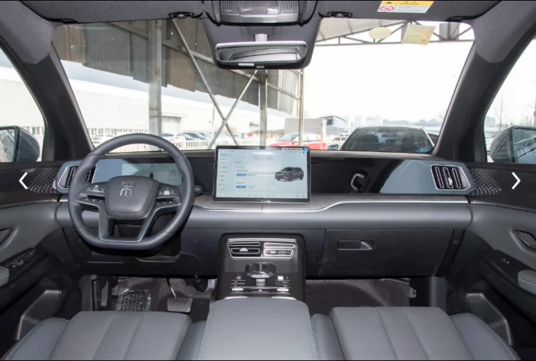 2025 BYD Song Pro New Energy 2nd Gen Intelligent Driving DM-i 75KM Leading Edition