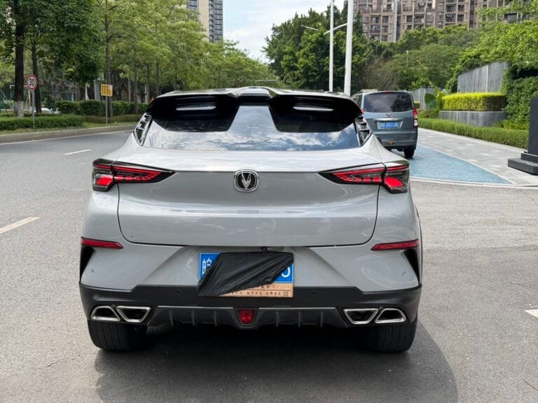 2020 UNI-T 1.5T Premium