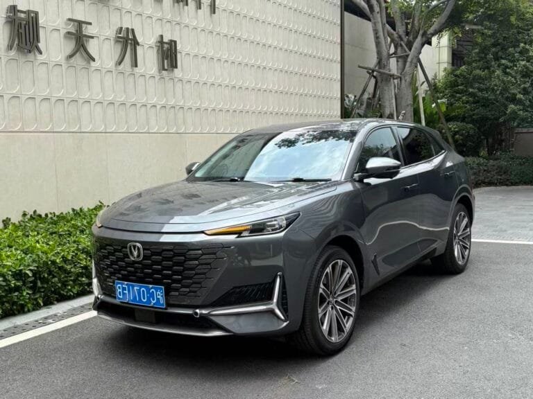 2022 UNI-K 2.0T Luxury