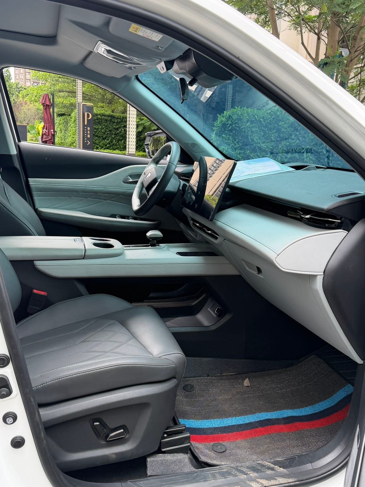 								2025 UNI‑Z iDD Smart‑Blue‑Whale 125KM Battleship Edition full									