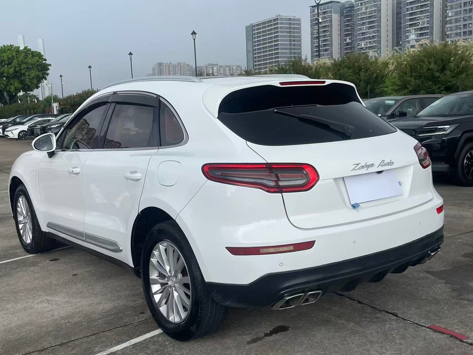 								2017 Zotye SR9 2.0T full									