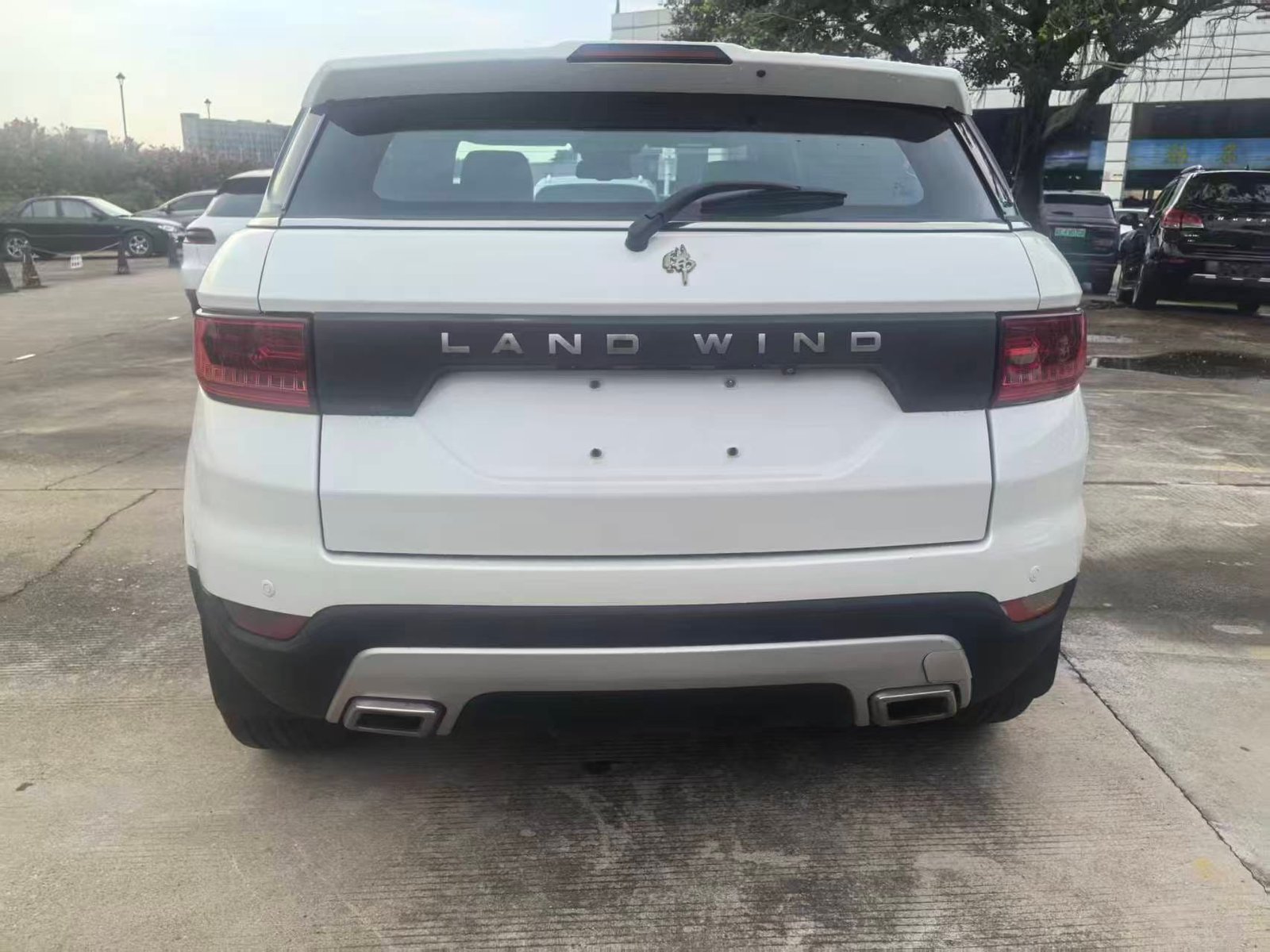 								2015 Landwind X7 full									
