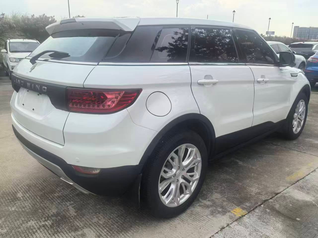 								2015 Landwind X7 full									