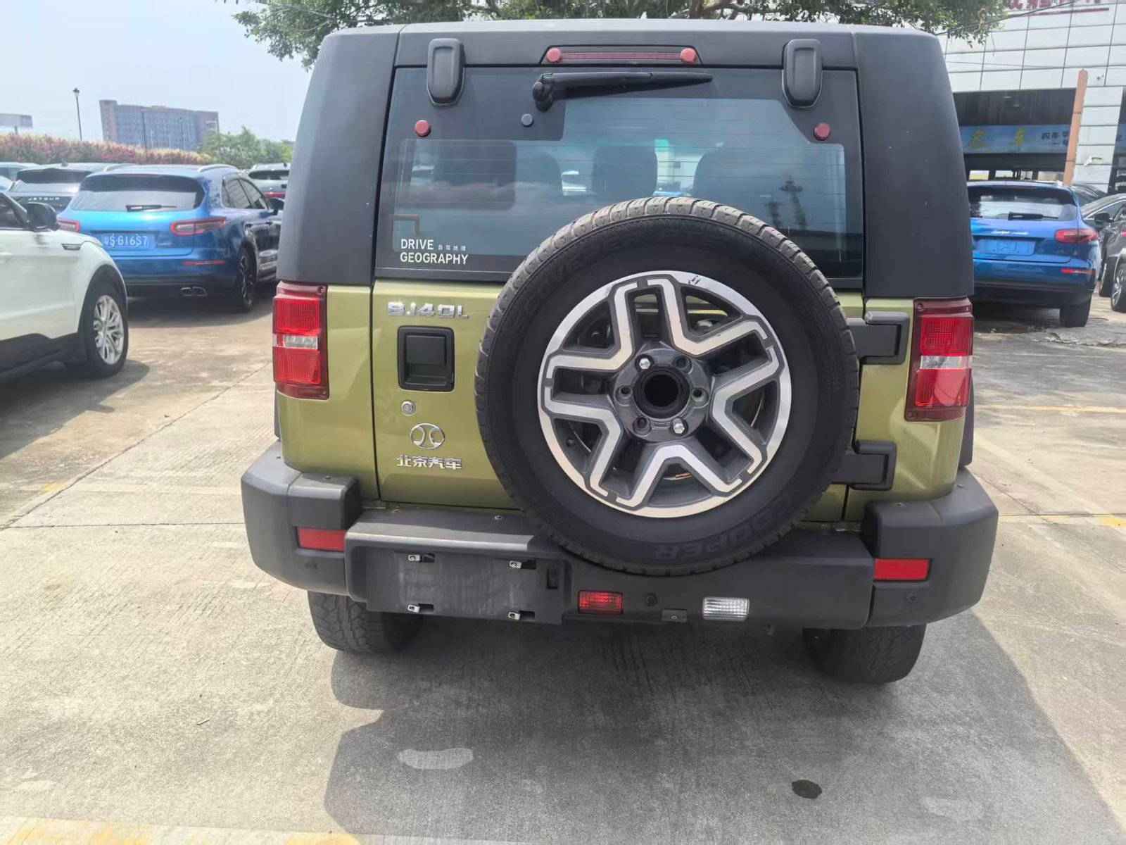 								2017 BAIC BJ40L 2.3T Automatic 4WD Premium Version full									
