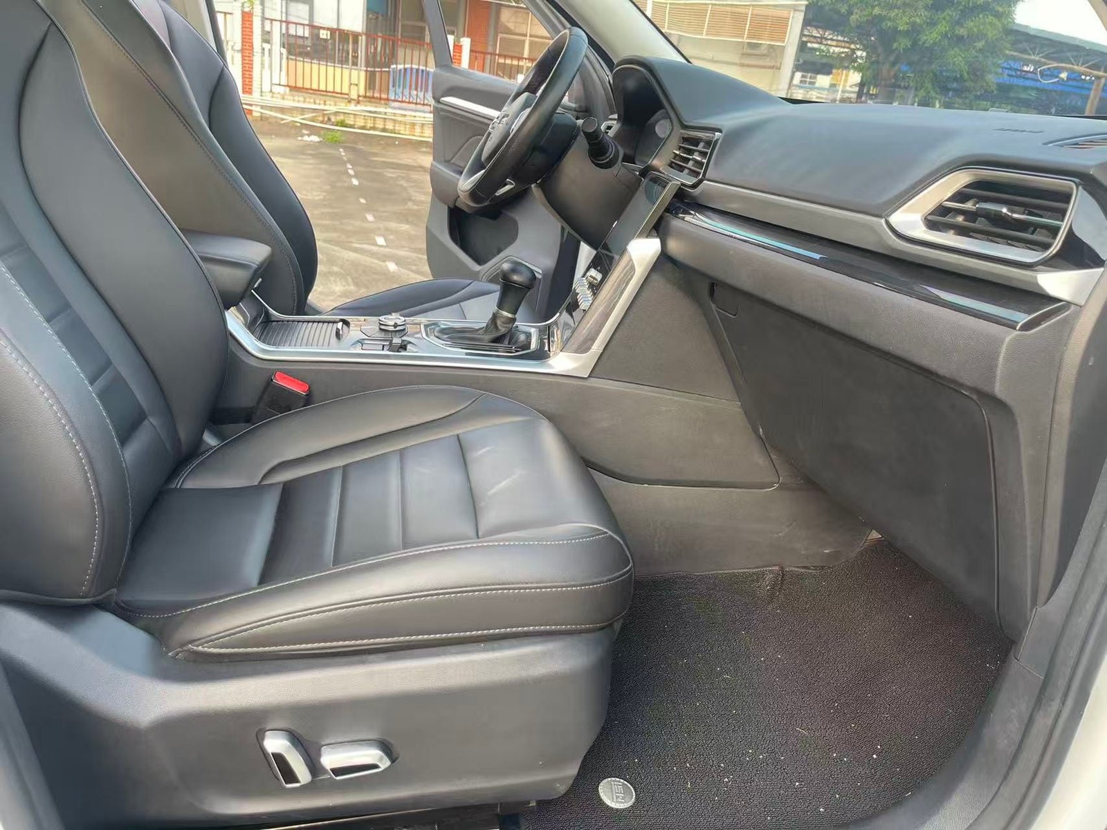 								2018 Haval F5 1.5T i-Fan Top Trim 7DCT full									