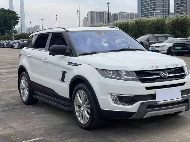 2016 Landwind X7 5-seat Compact SUV