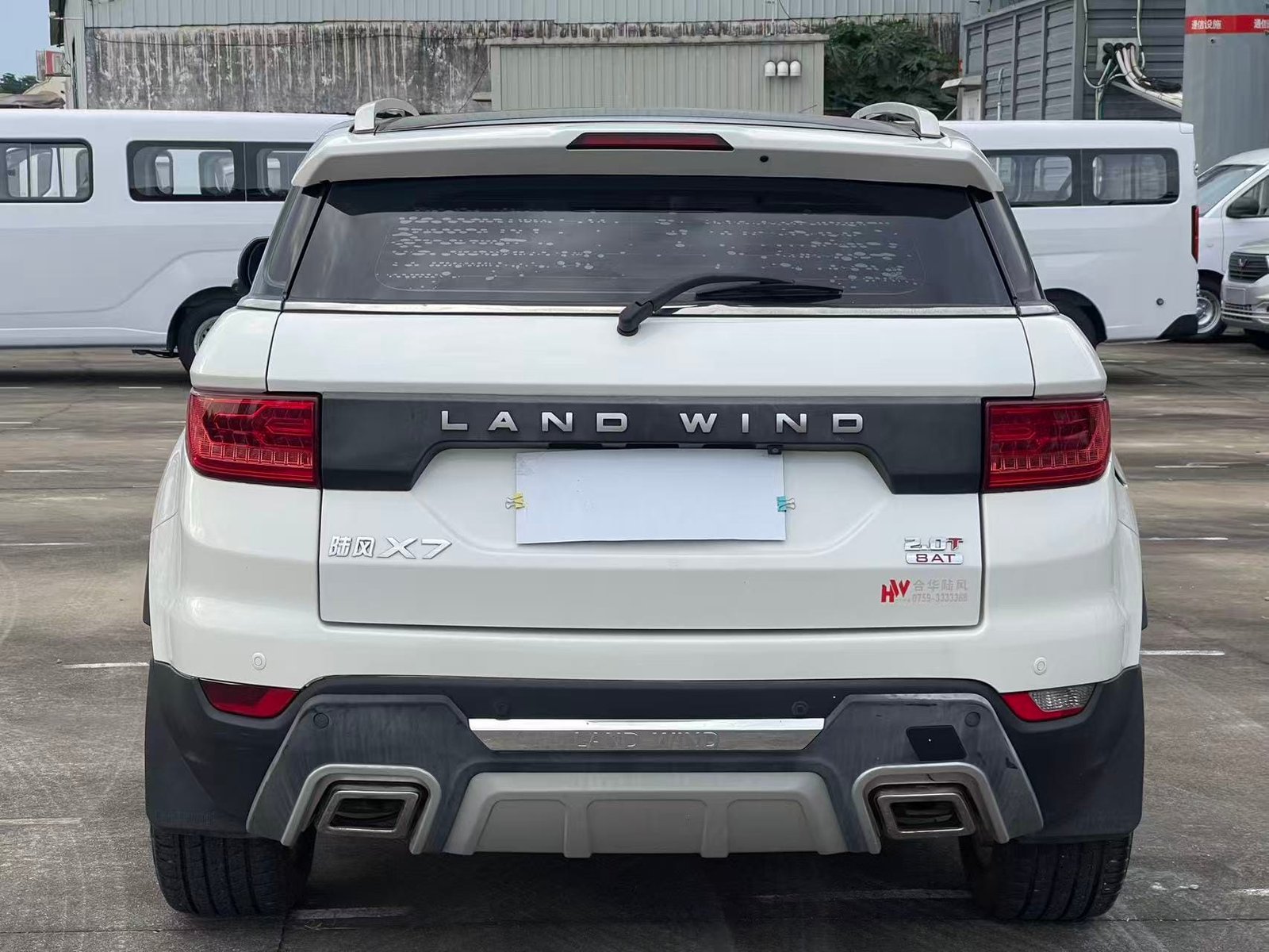 								2016 Landwind X7 5-seat Compact SUV full									